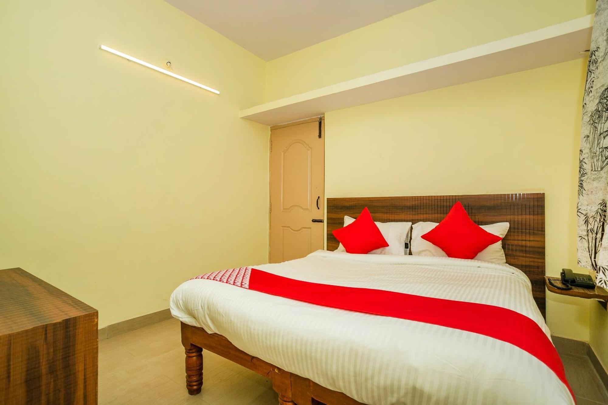 Hotel O Shree Stays Bangalore Bagian luar foto